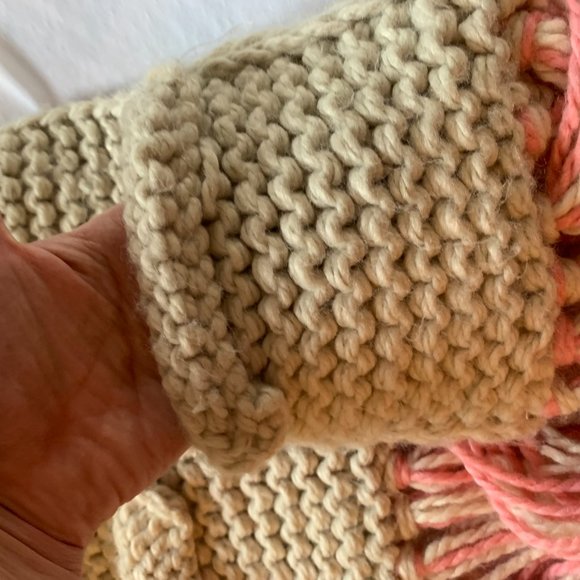 Tacobear Handmade Unicorn Hooded Scarf with Pockets - Picture 8 of 8